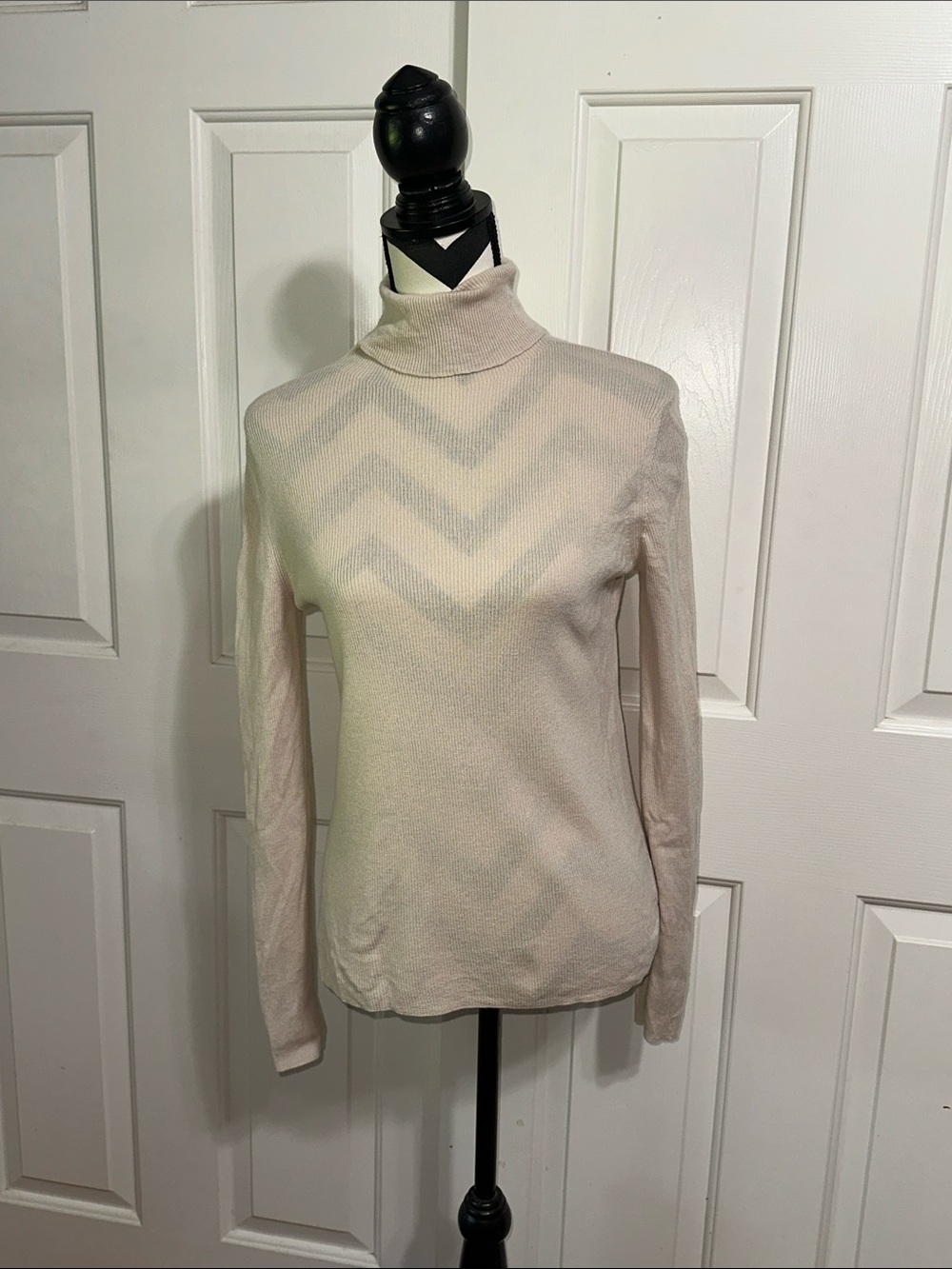 Jenni Kayne Women's Merino Wool Cream Turtleneck Sweater - Lightweight Knit